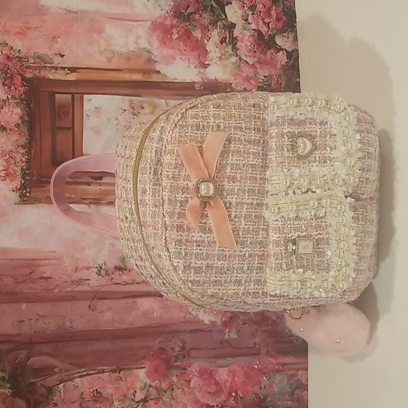Mini backpack CHANEL vibes